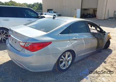 2013 Hyundai Sonata Limited из США, поврежденный, VIN 5NPEC4AC2DH532758